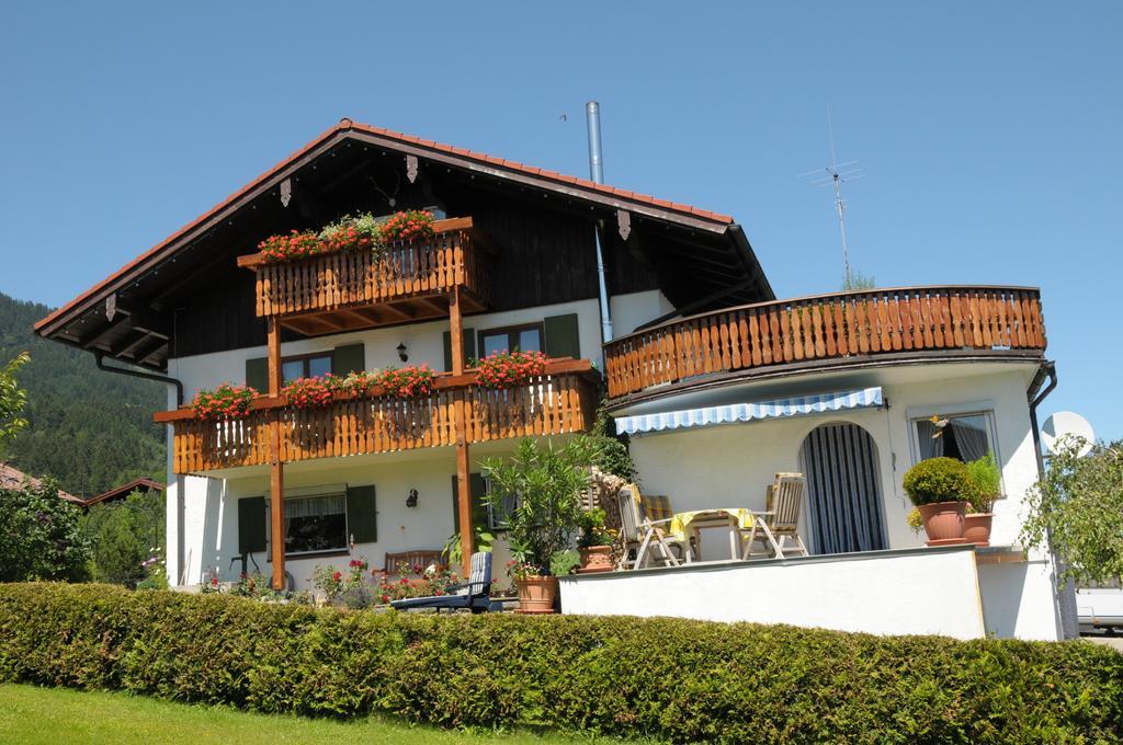 Gaestehaus Bergfrieden Bolsterlang Room photo